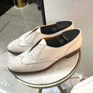 Gravati Chic Cream Women's Spectator Wintip Oxfords 7.5